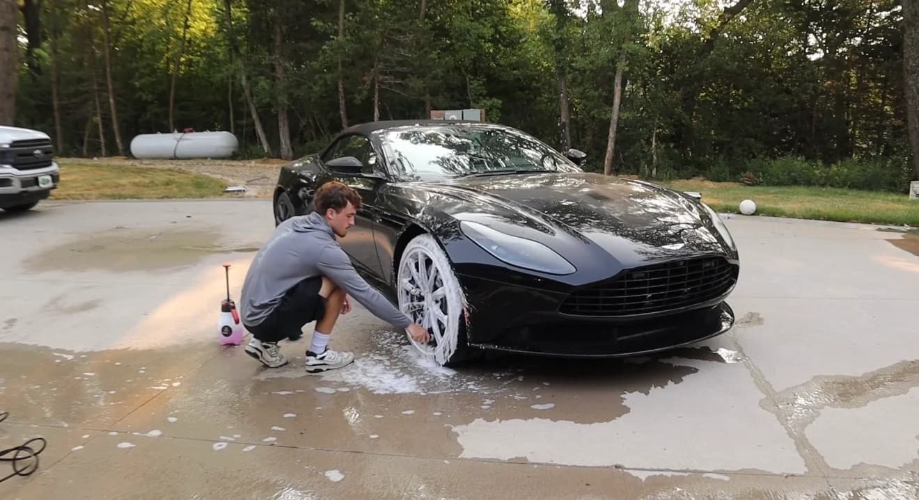 Mobile Car Detailing in St. Cloud, MN: Why Professional Detailing Protects Your Vehicle Better Than a Car Wash